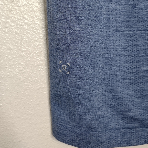Lululemon Men's Blue Short Sleeve Workout Running Athletic T-Shirt Sz L - Picture 11 of 14